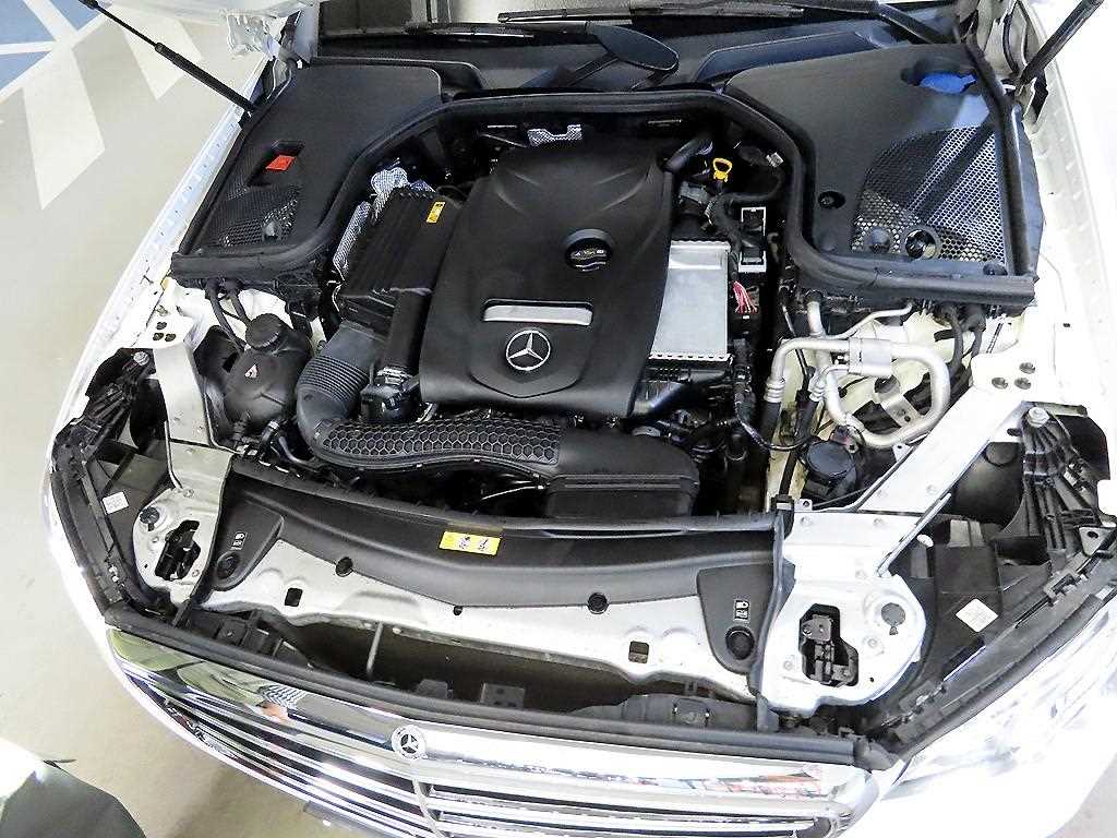 Mercedes Benz E class 2019 Blanco - Importación desde Corea - HF Imports Iquique - Foto 19