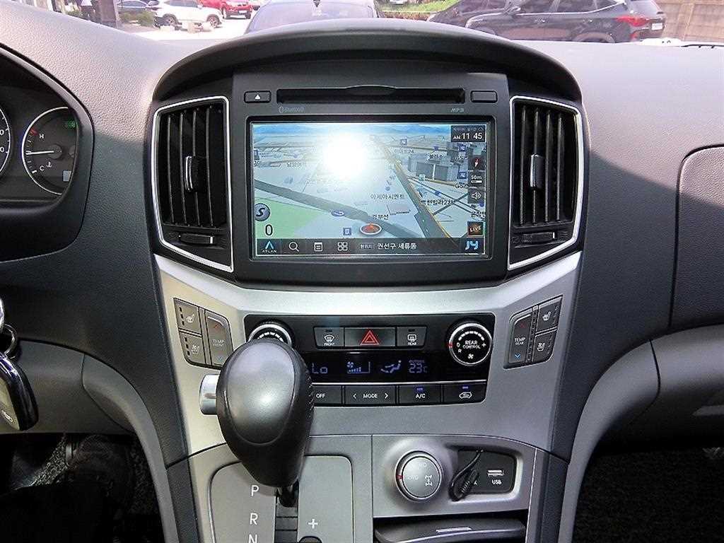 HYUNDAI Starex 2019 - Importación desde Corea - HF Imports Iquique - Foto 14