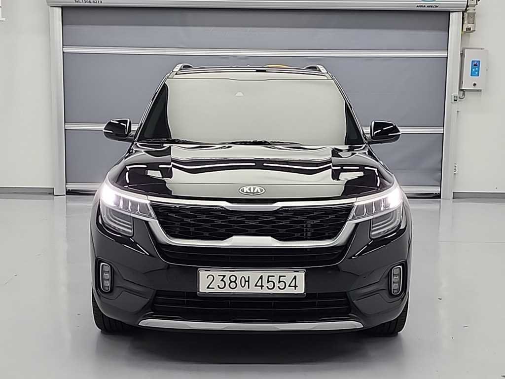 KIA Seltos - Vista 2