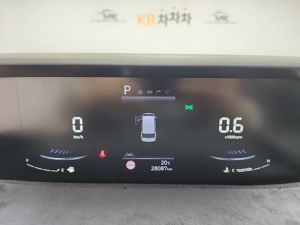 HYUNDAI Staria - Vista 6