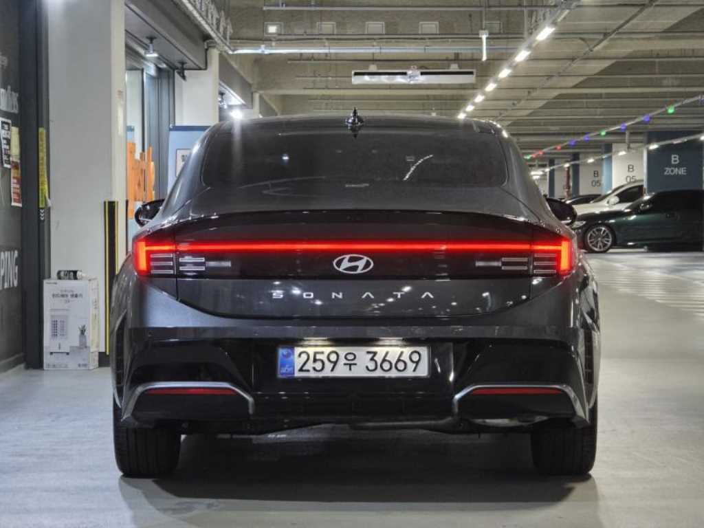 HYUNDAI Sonata - Vista 5