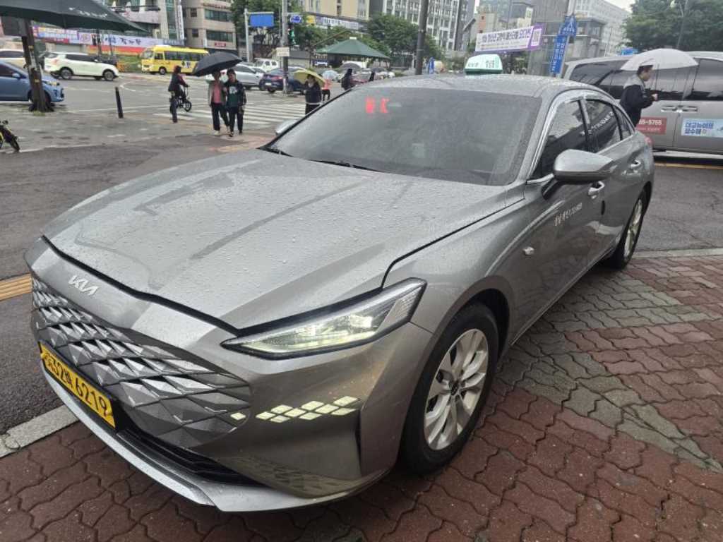 KIA K8 - Vista 2