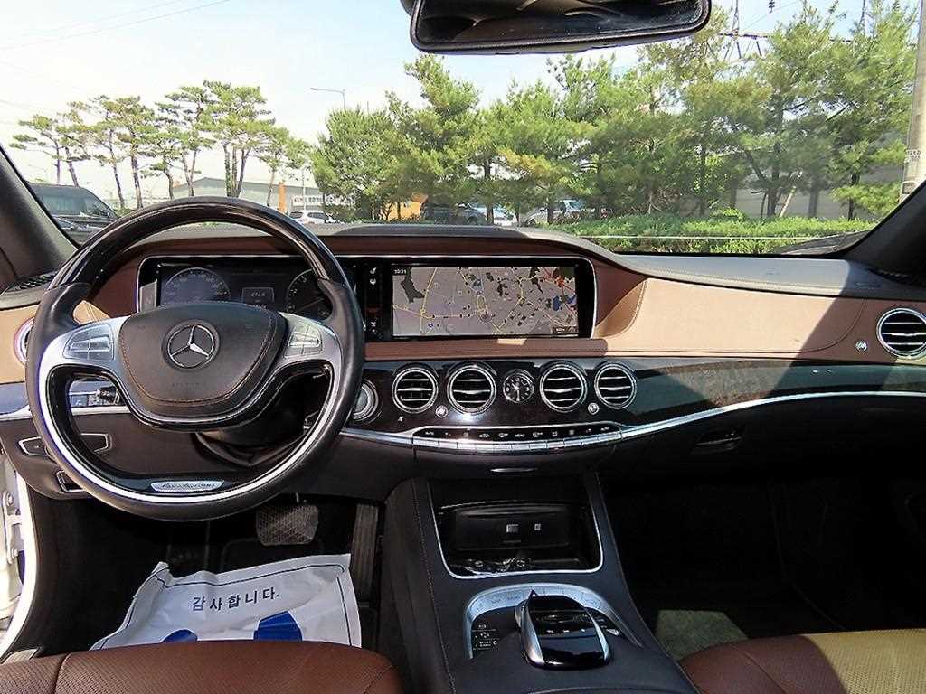 Mercedes Benz S Class - Vista 7