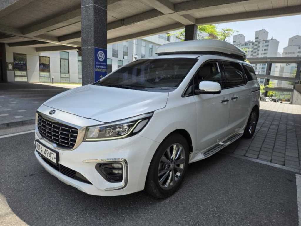 KIA Carnival - Vista 2