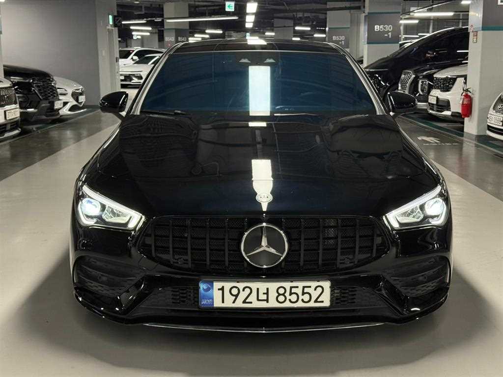 Mercedes Benz CLA Class 2023 Negro - Importación desde Corea - HF Imports Iquique - Foto 1