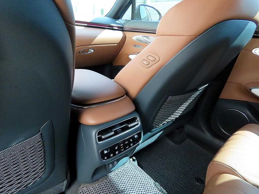 Genesis GV70 2025 - Importación desde Corea - HF Imports Iquique - Foto 15