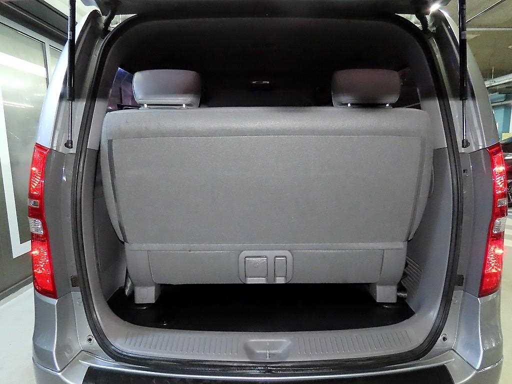 HYUNDAI Starex 2020 Gris - Importación desde Corea - HF Imports Iquique - Foto 16