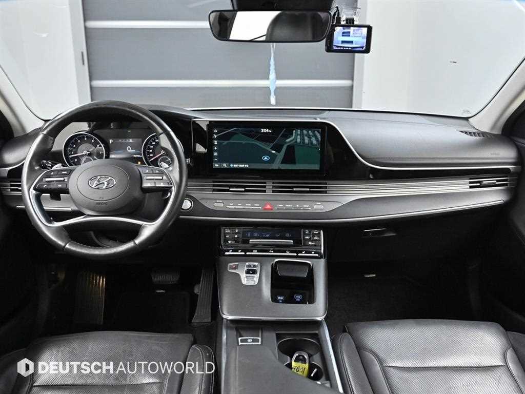 HYUNDAI Grandeur - Vista 7