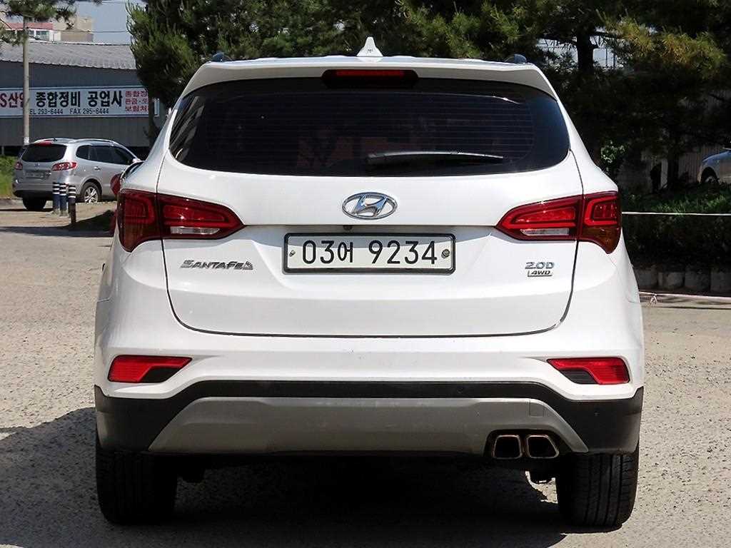 HYUNDAI Santa Fe - Vista 4