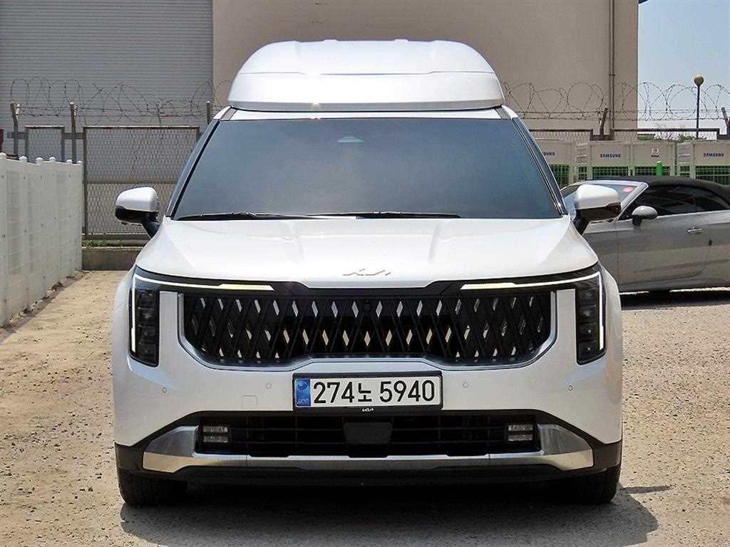 KIA Carnival 2024 Blanco - Importación desde Corea - HF Imports Iquique - Foto 1