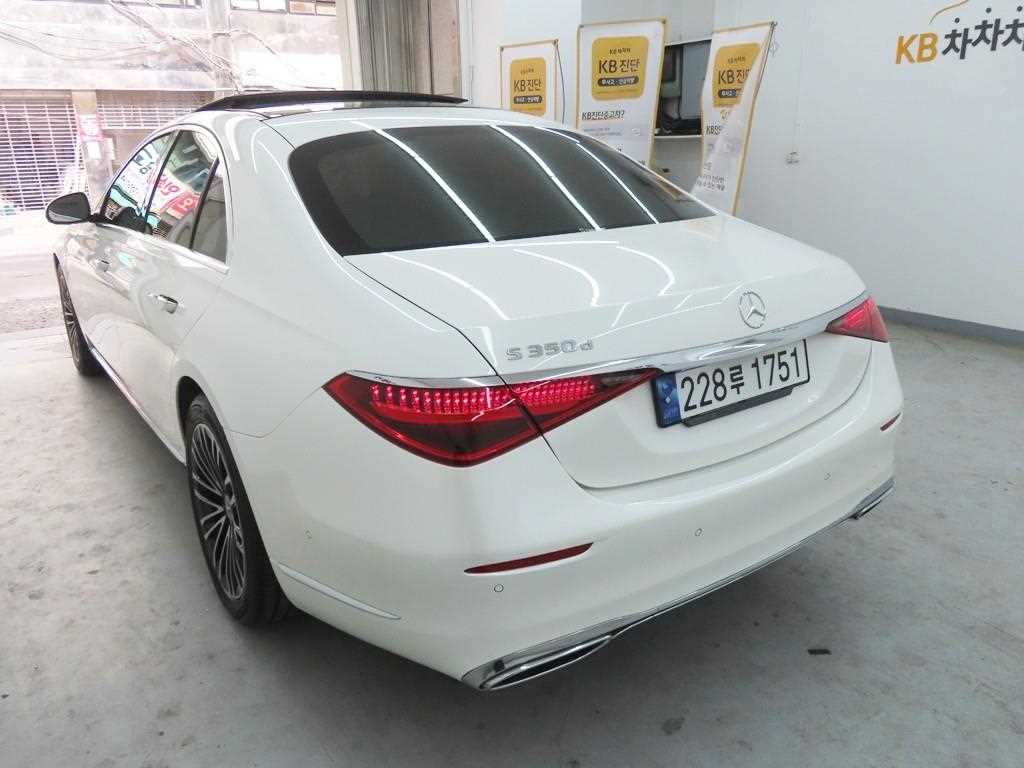 Mercedes Benz S Class - Vista 4