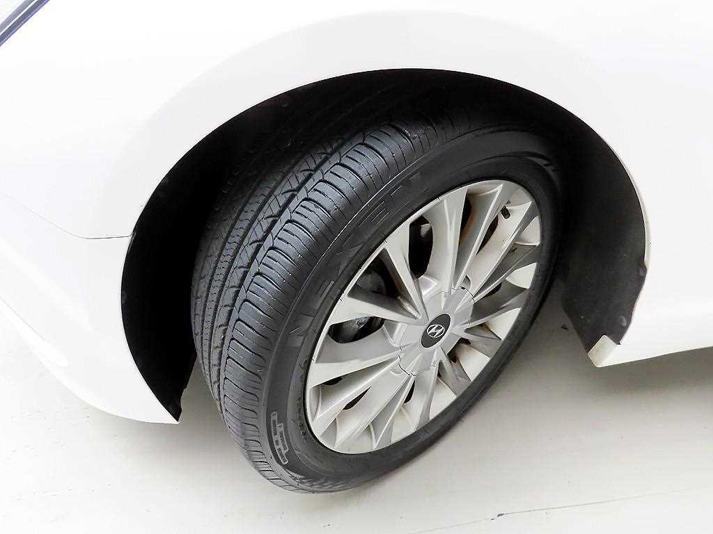 HYUNDAI Sonata 2024 Blanco - Importación desde Corea - HF Imports Iquique - Foto 19