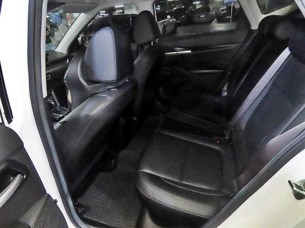 KIA Seltos - Vista 7
