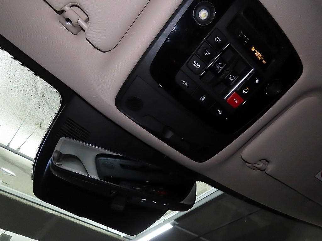 KIA Carnival 2025 Negro - Importación desde Corea - HF Imports Iquique - Foto 13