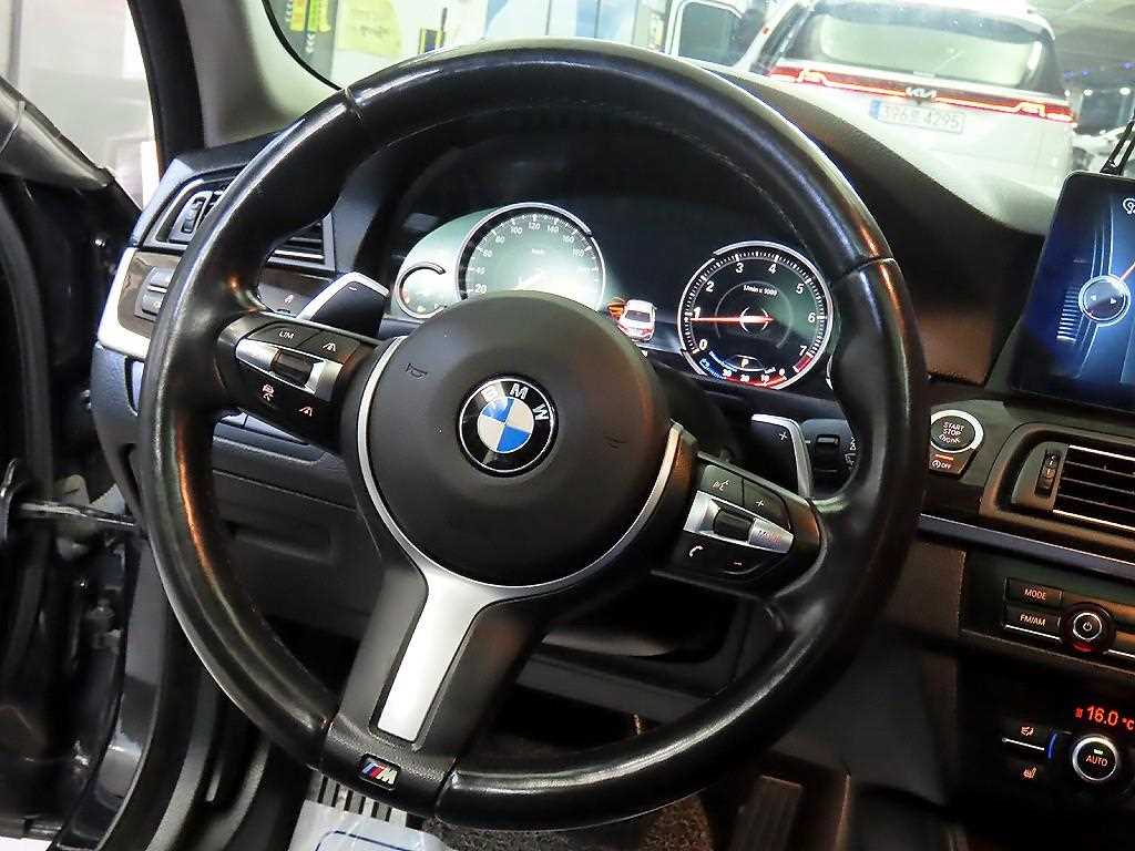 BMW 5 Series - Vista 8