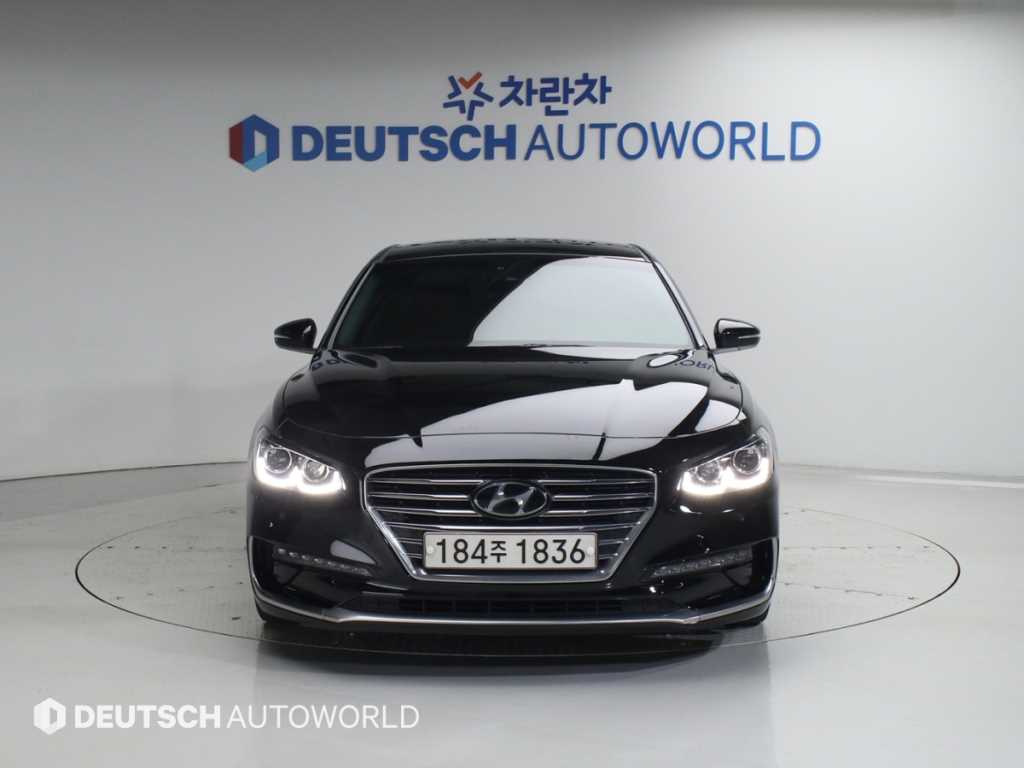 HYUNDAI Grandeur - Vista 3