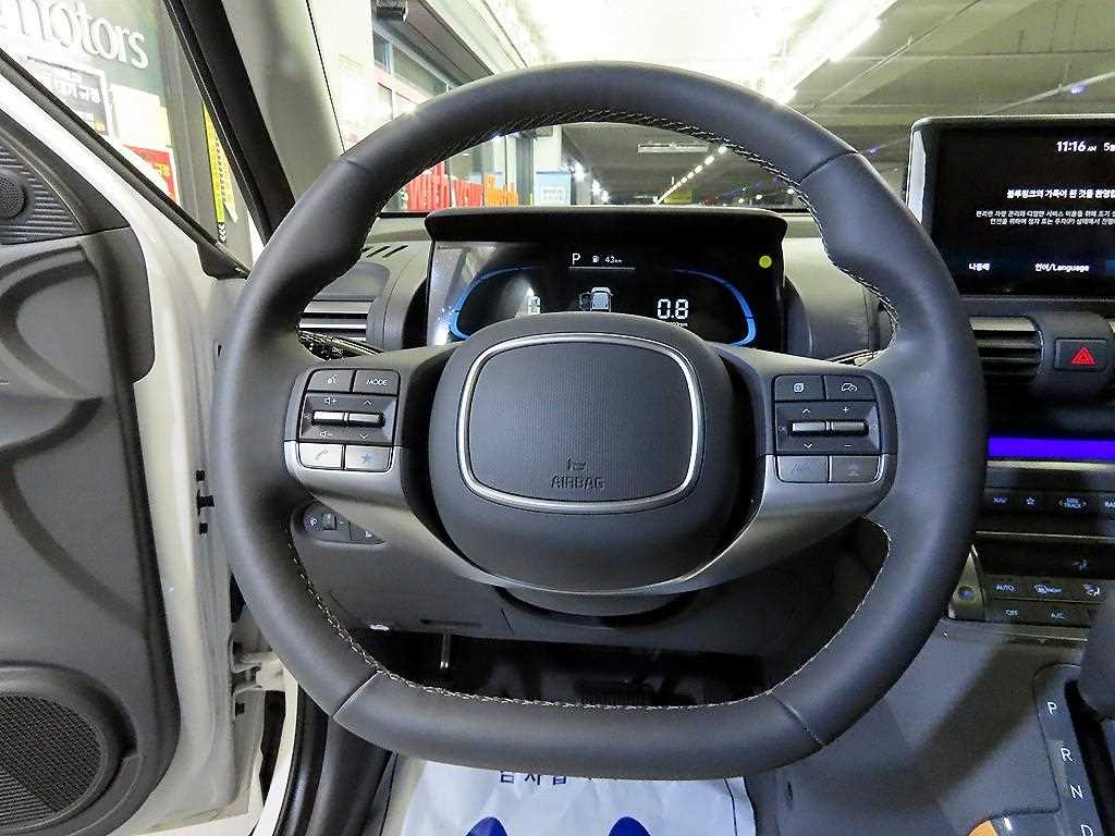 HYUNDAI Casper - Vista 8