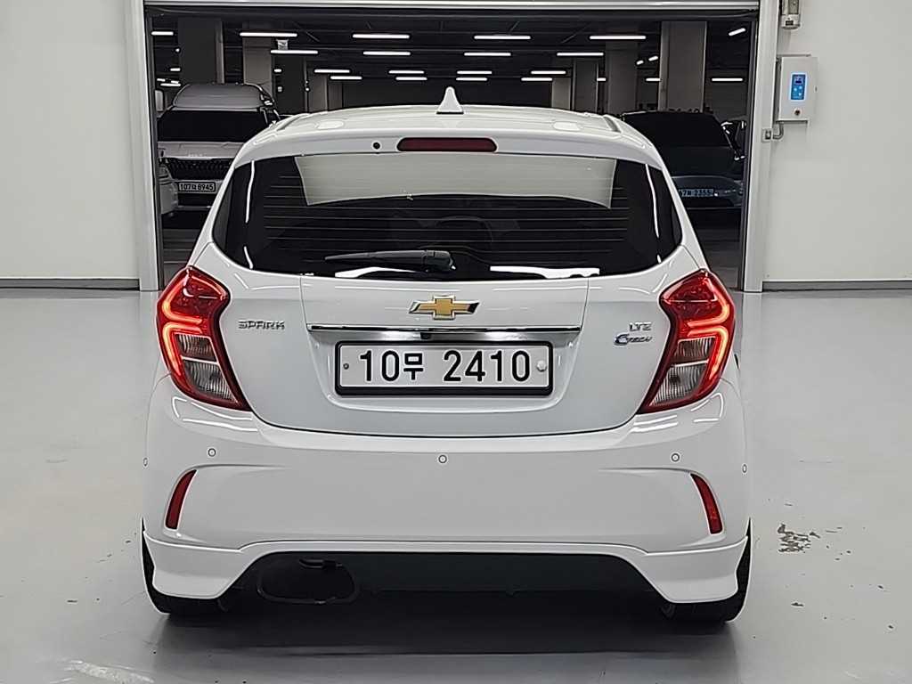 Chevrolet Spark - Vista 4