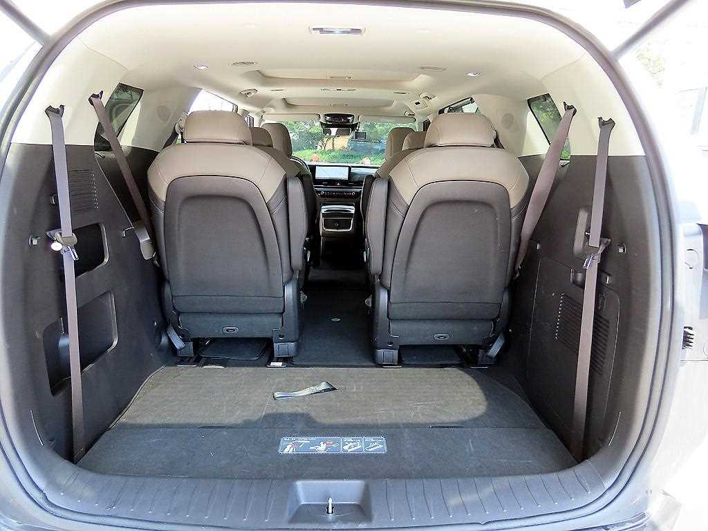 KIA Carnival 2024 Blanco - Importación desde Corea - HF Imports Iquique - Foto 17