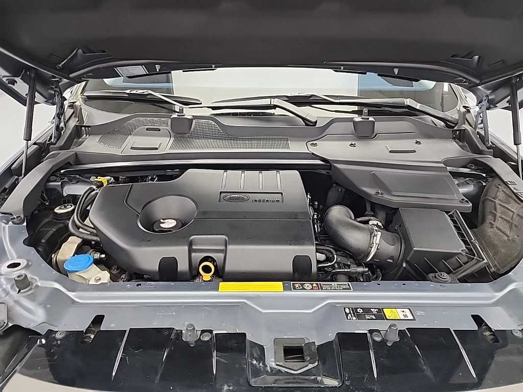 Land Rover Discovery Sports - Vista 5