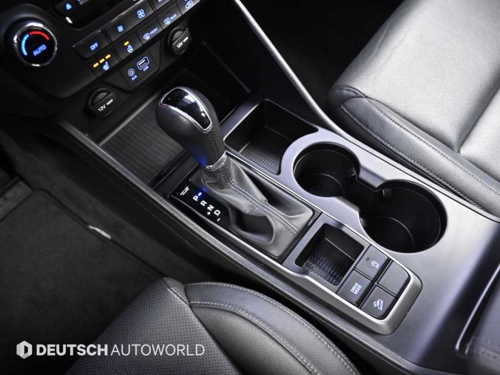 HYUNDAI Tucson - Vista 9