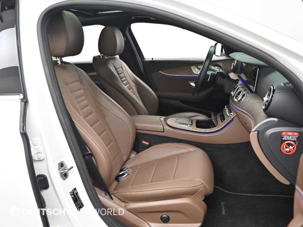 Mercedes Benz E class - Vista 10