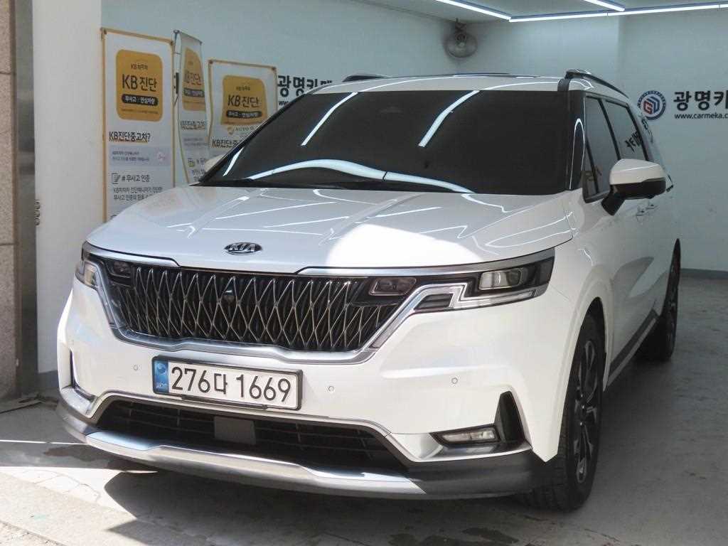 KIA Carnival 2021 Blanco - Importación desde Corea - HF Imports Iquique - Foto 1