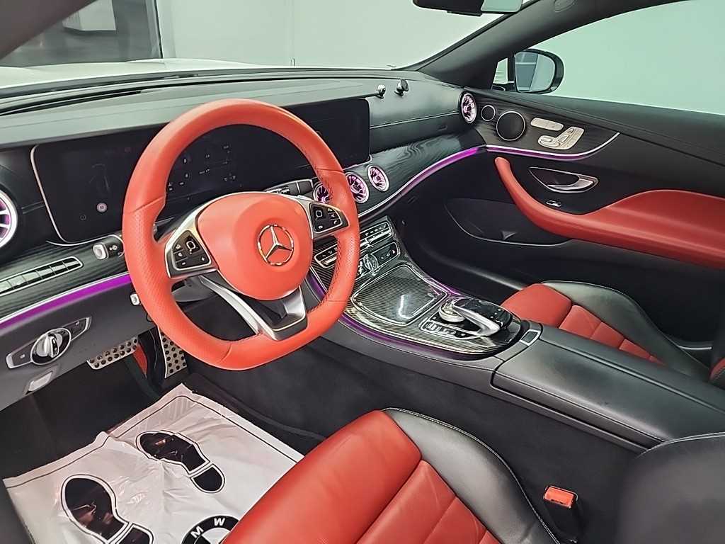 Mercedes Benz E class - Vista 7