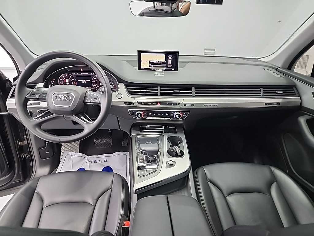 Audi Q7 - Vista 7