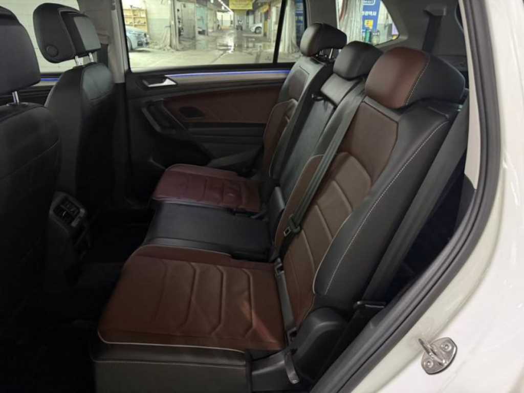 Volkswagen Tiguan - Vista 7