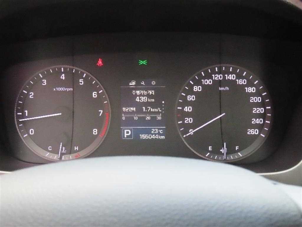 HYUNDAI Sonata - Vista 5