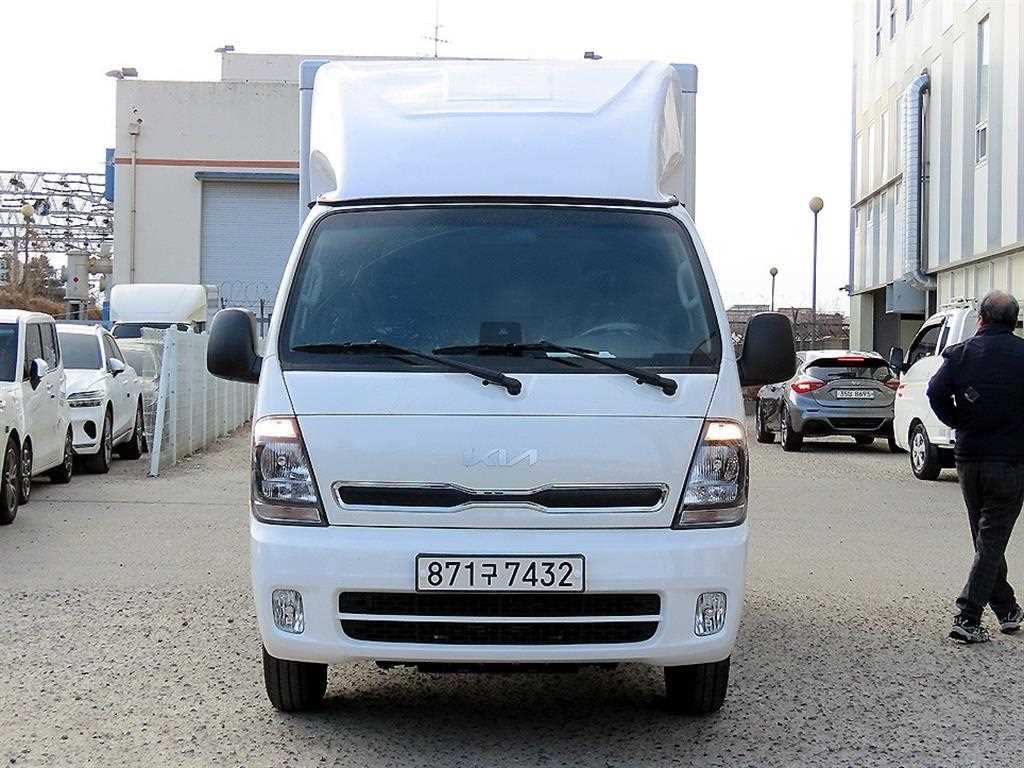 Small Truck Normal Box(High Deck) 2025 Blanco - Importación desde Corea - HF Imports Iquique - Foto 1