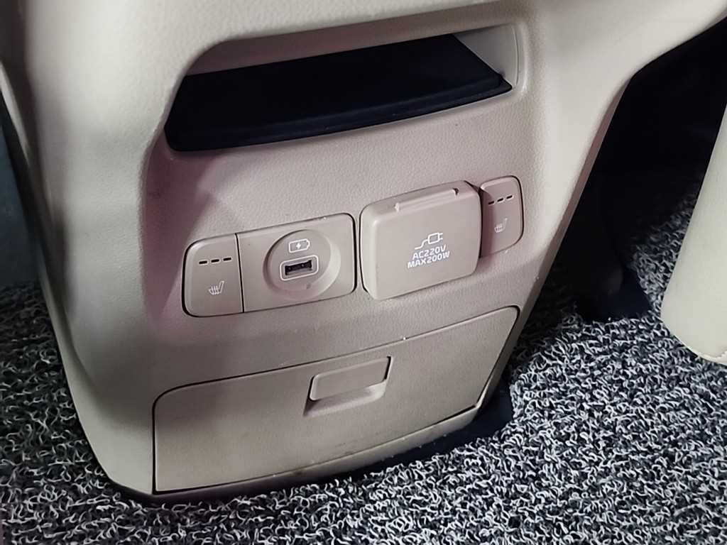KIA Carnival 2016 Blanco - Importación desde Corea - HF Imports Iquique - Foto 15