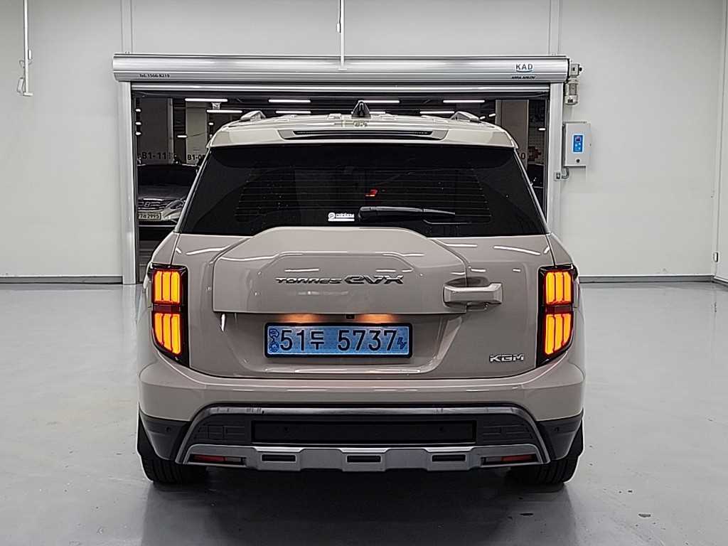 Ssangyong Torres - Vista 3