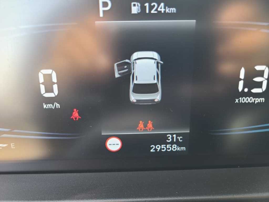 HYUNDAI Casper - Vista 7
