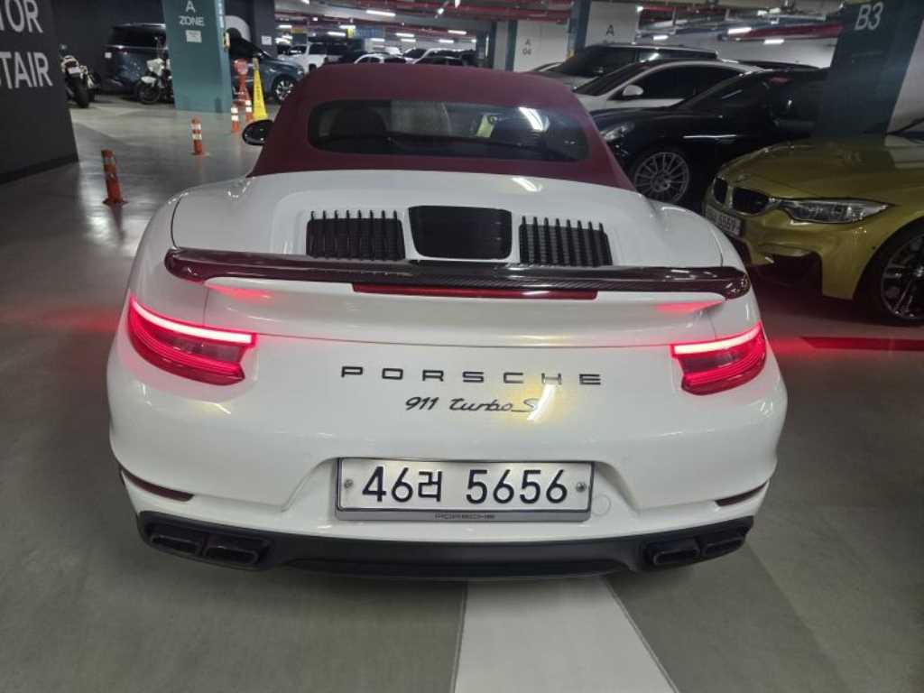 Porsche 911 - Vista 5
