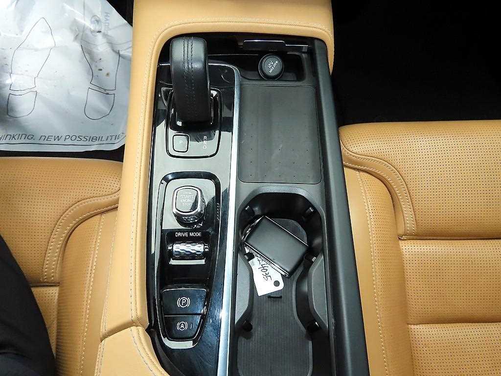 Volvo V90 - Vista 11