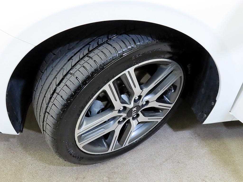 KIA K3 2019 Blanco - Importación desde Corea - HF Imports Iquique - Foto 18