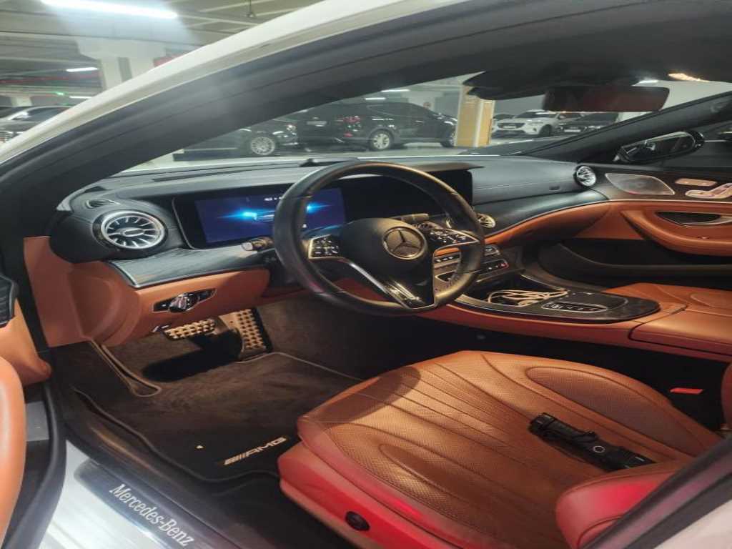 Mercedes Benz CLS Class - Vista 4