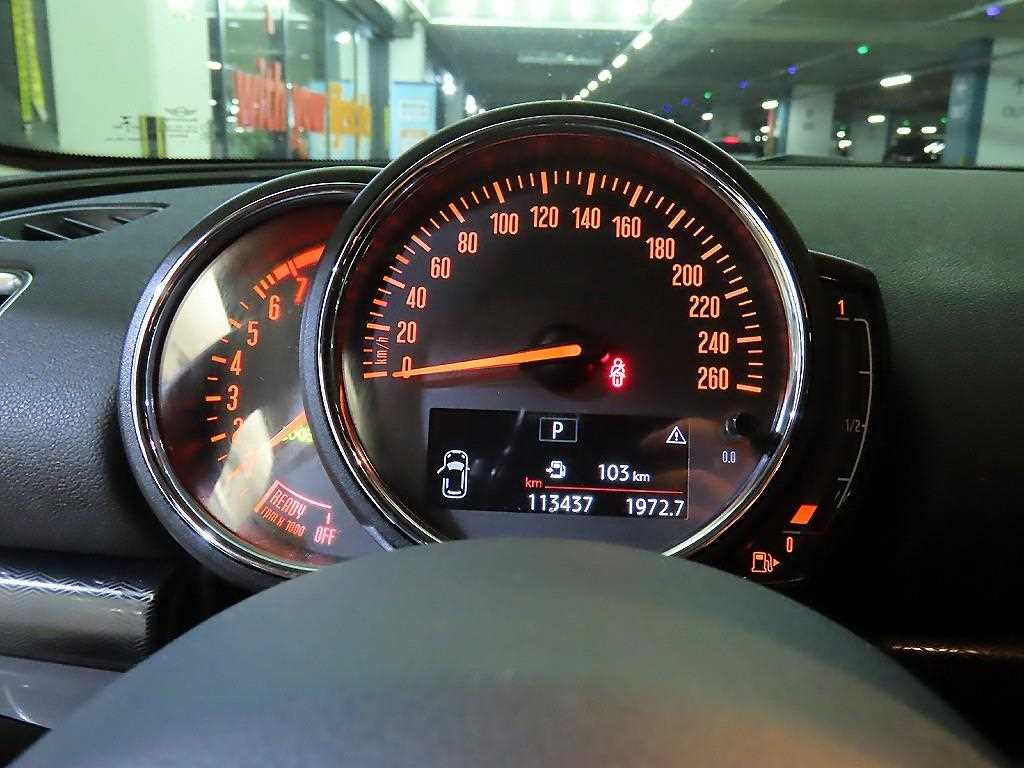 Mini Clubman - Vista 9