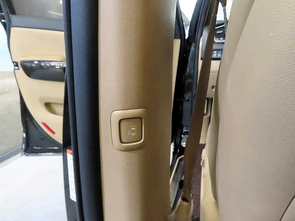 KIA Carnival 2019 Negro - Importación desde Corea - HF Imports Iquique - Foto 15