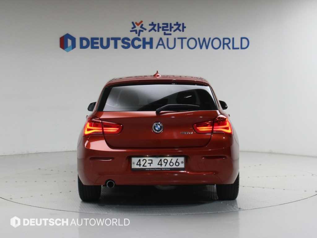 BMW 1 series - Vista 4