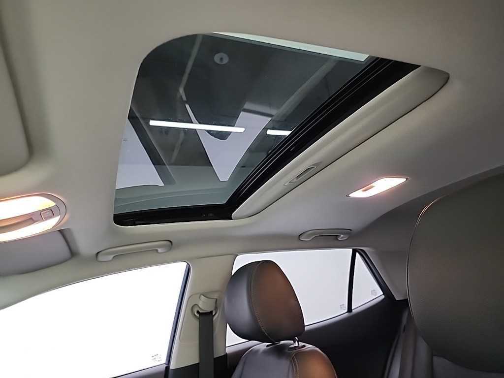 KIA Stonic 2018 - Importación desde Corea - HF Imports Iquique - Foto 14