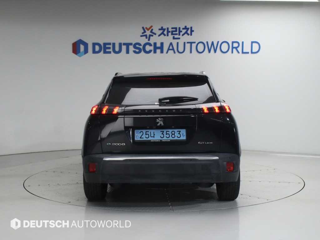 Peugeot 2008 - Vista 4