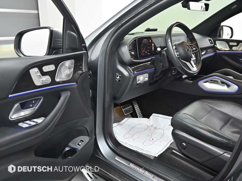 Mercedes Benz GLE Class - Vista 11