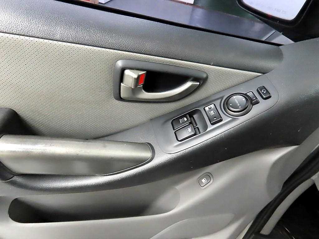 HYUNDAI Starex - Vista 11