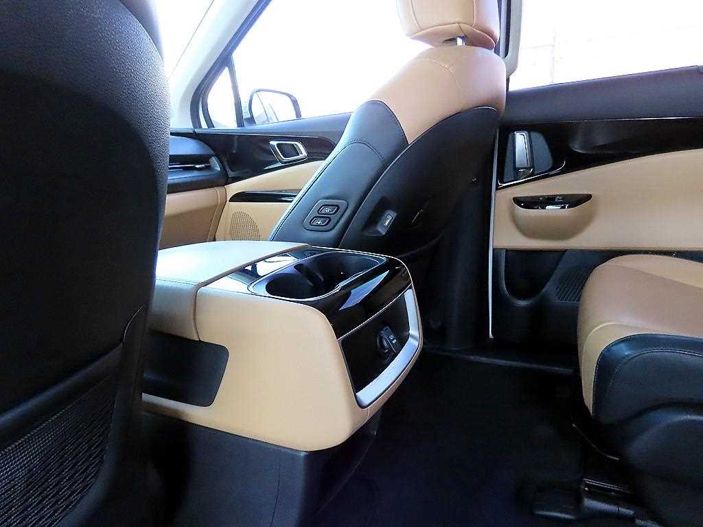 KIA Carnival 2021 - Importación desde Corea - HF Imports Iquique - Foto 16
