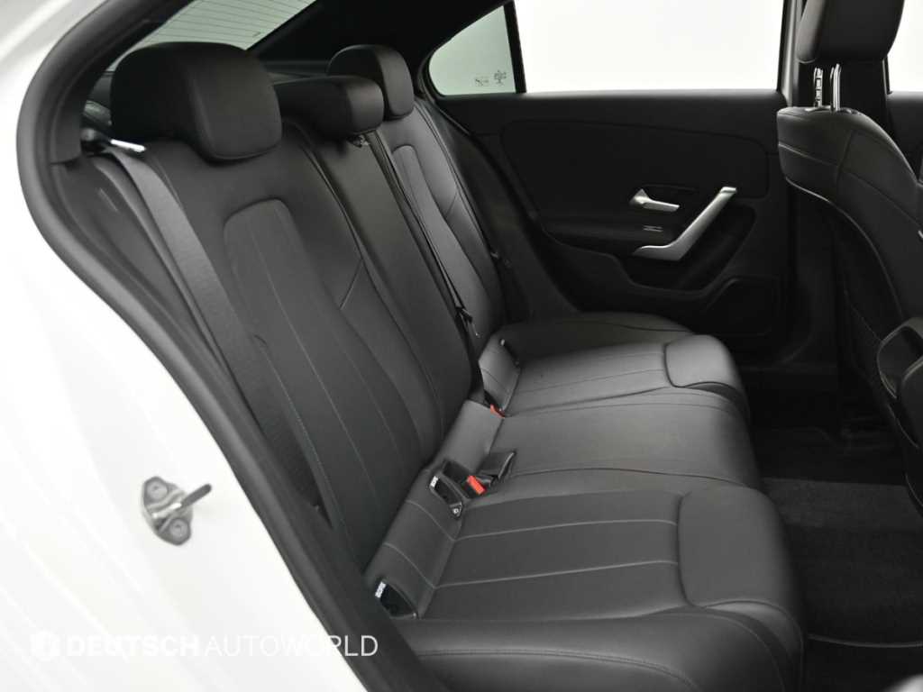 Mercedes Benz A Class - Vista 12