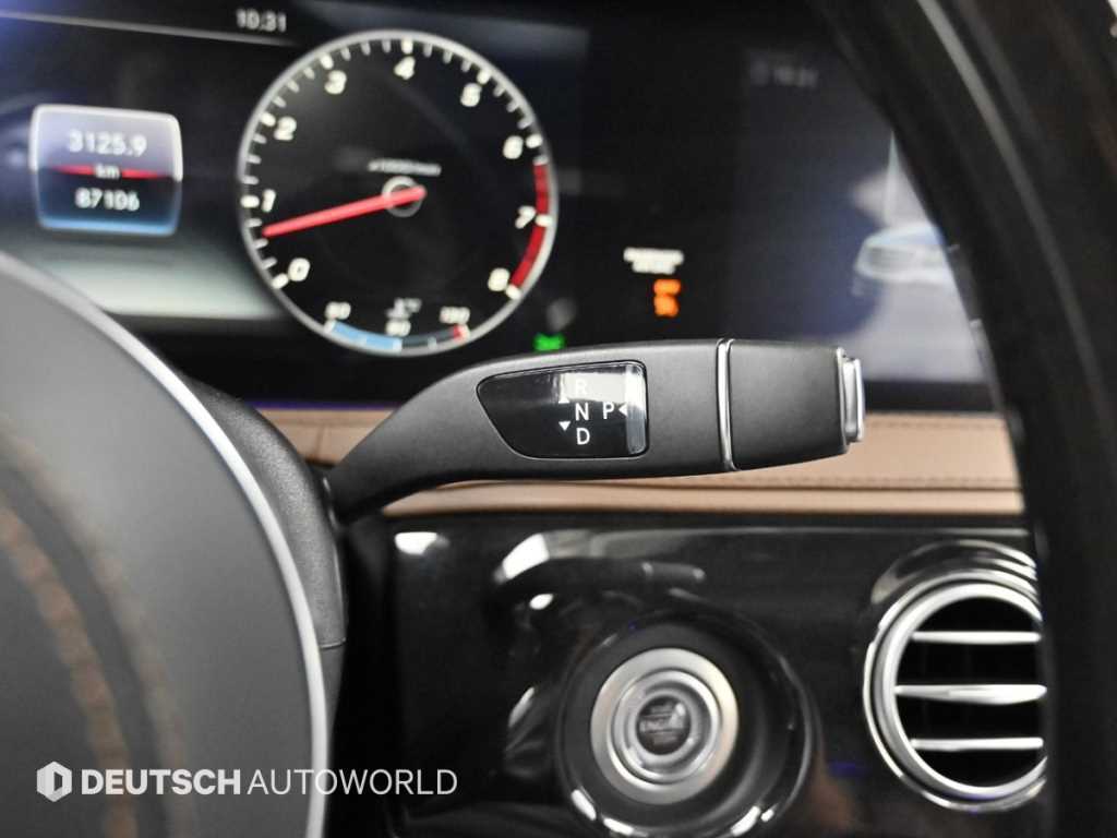 Mercedes Benz S Class - Vista 9