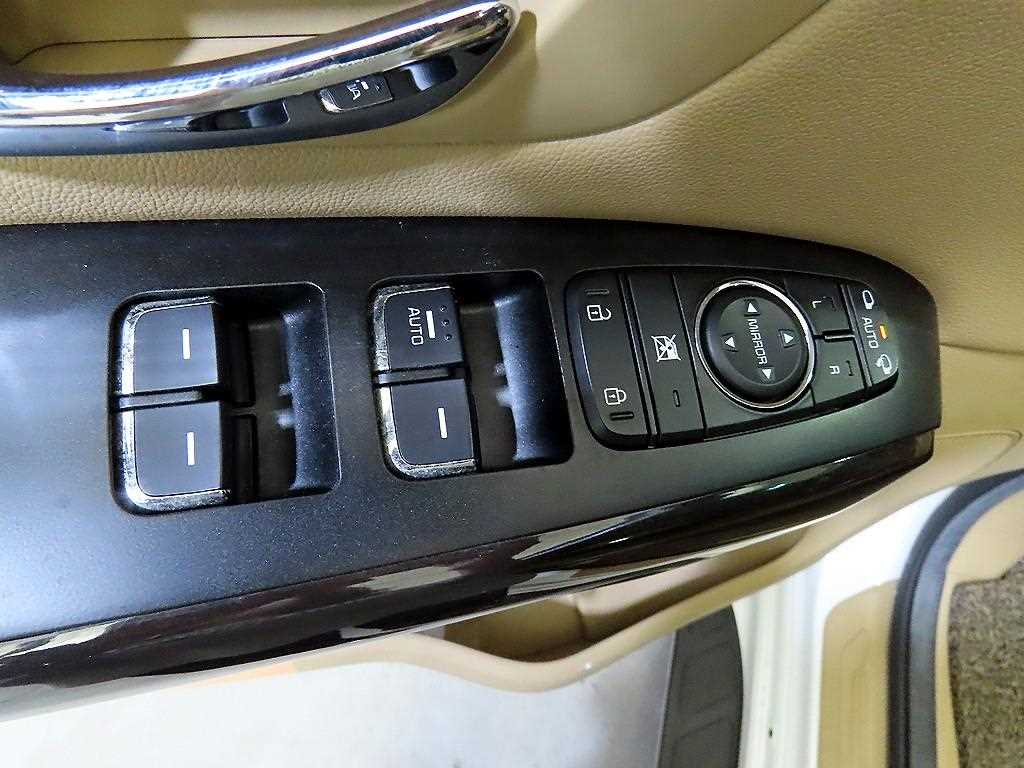 KIA Carnival 2018 Blanco - Importación desde Corea - HF Imports Iquique - Foto 13